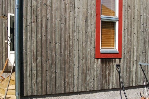 Holz ergrauen