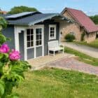 Gartenhaus grau streichen